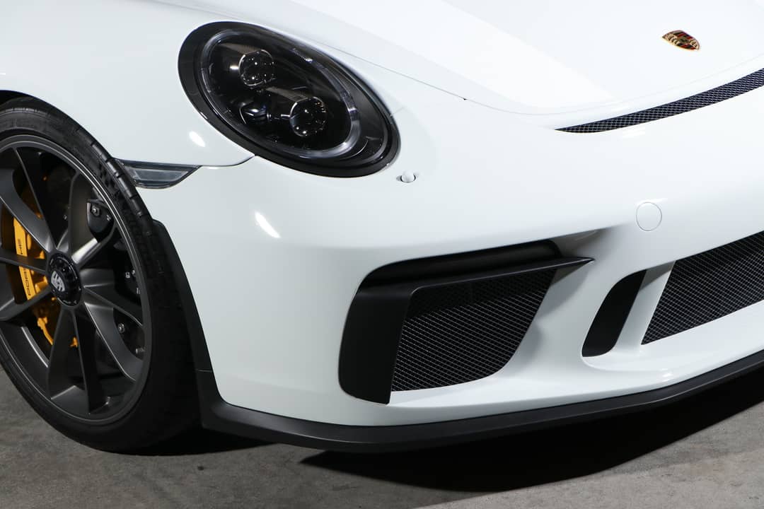 2018 Porsche 911 GT3 Touring — photo 8