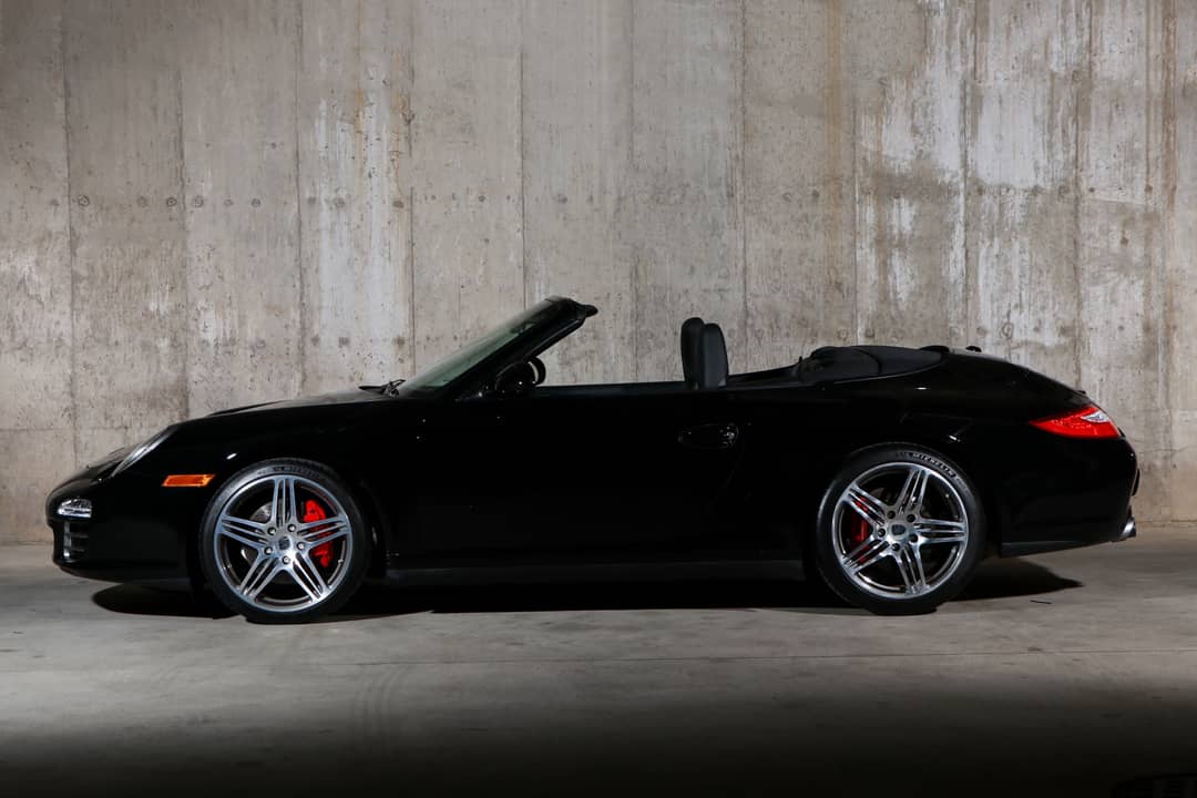 2012 Porsche 911 Carrera 4S — photo 21