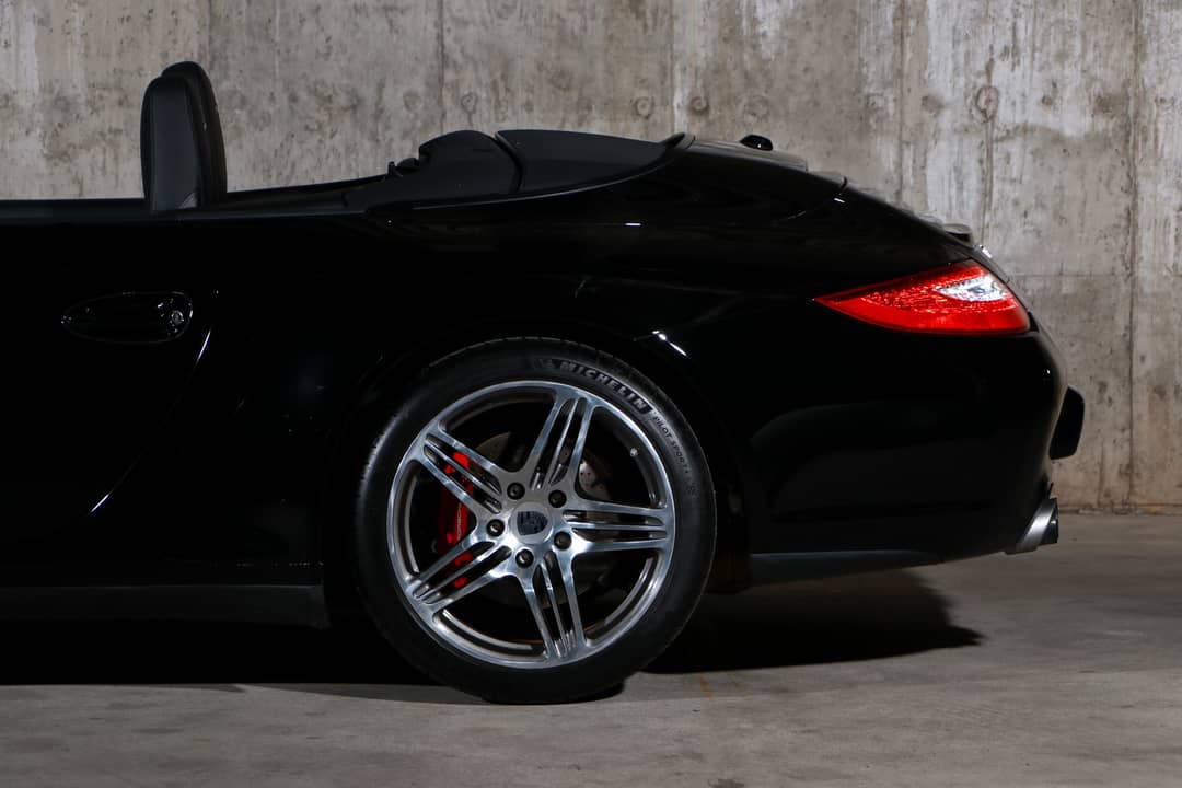 2012 Porsche 911 Carrera 4S — photo 23