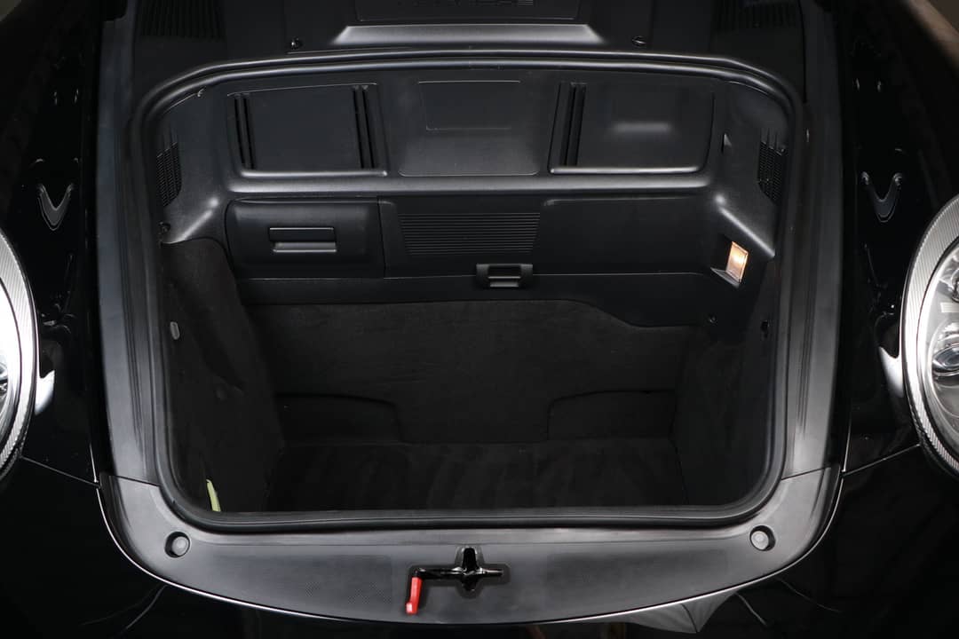 2012 Porsche 911 Carrera 4S — photo 39