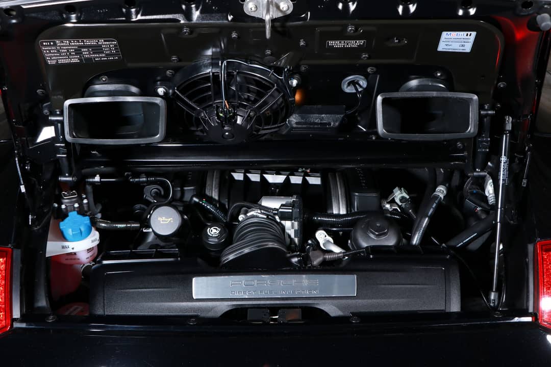 2012 Porsche 911 Carrera 4S — photo 40