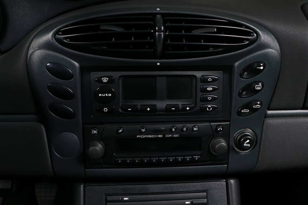 1999 Porsche Boxster — photo 30