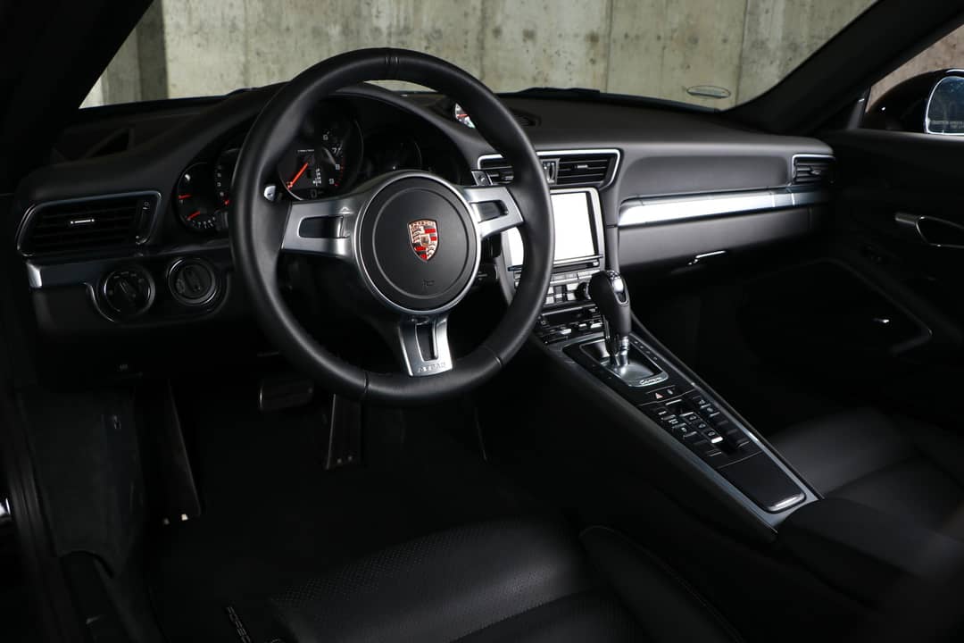 2014 Porsche 911 Carrera — photo 18