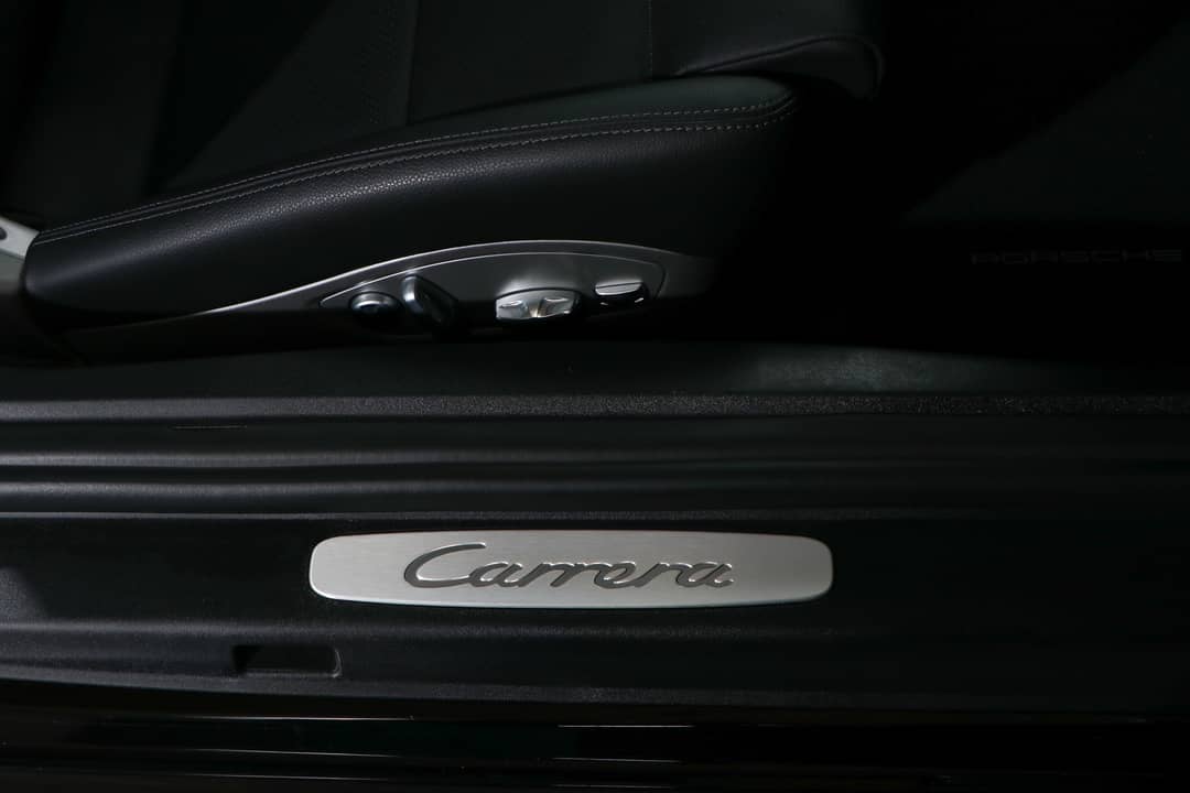 2014 Porsche 911 Carrera — photo 32