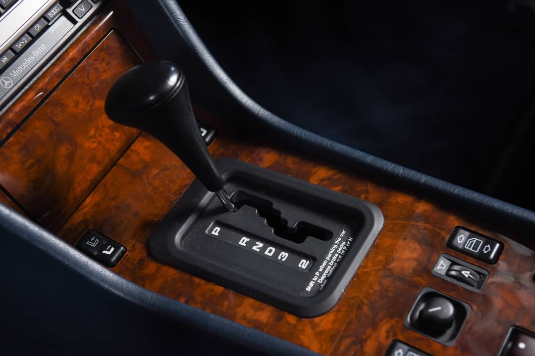 1993 Mercedes-Benz 300-Class 300 CE — photo 25