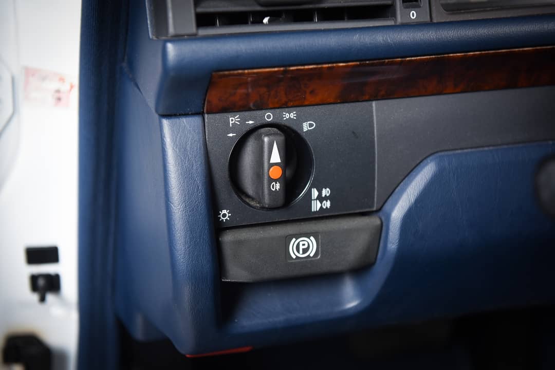 1993 Mercedes-Benz 300-Class 300 CE — photo 30