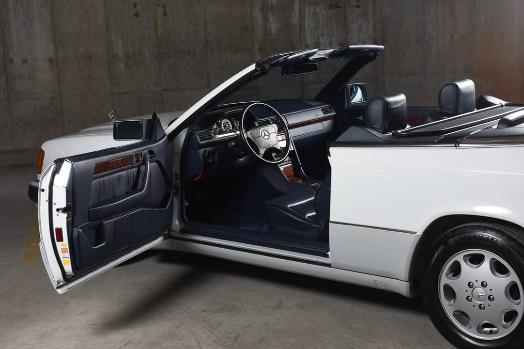 1993 Mercedes-Benz 300-Class 300 CE — photo 40