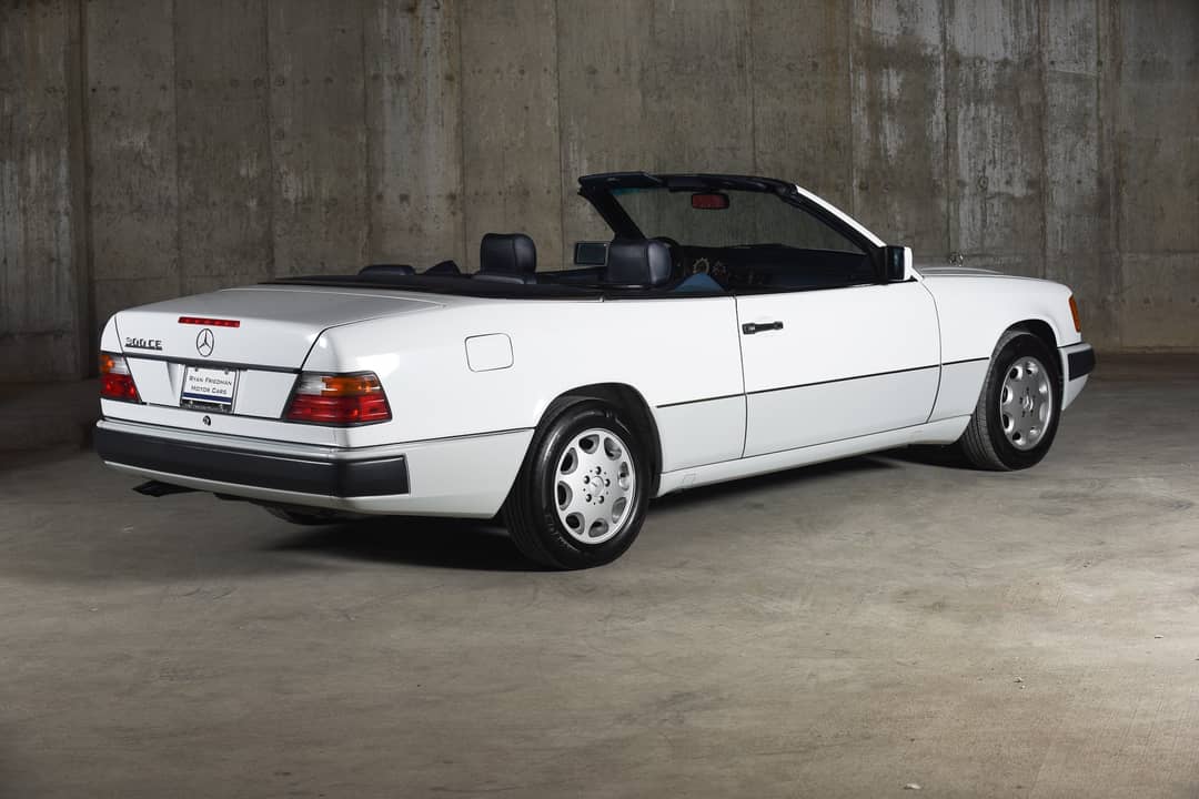 1993 Mercedes-Benz 300-Class 300 CE — photo 6