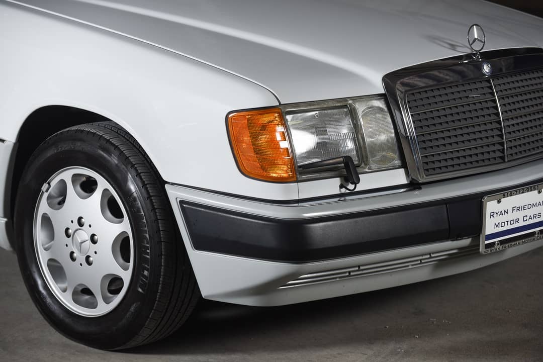 1993 Mercedes-Benz 300-Class 300 CE — photo 50