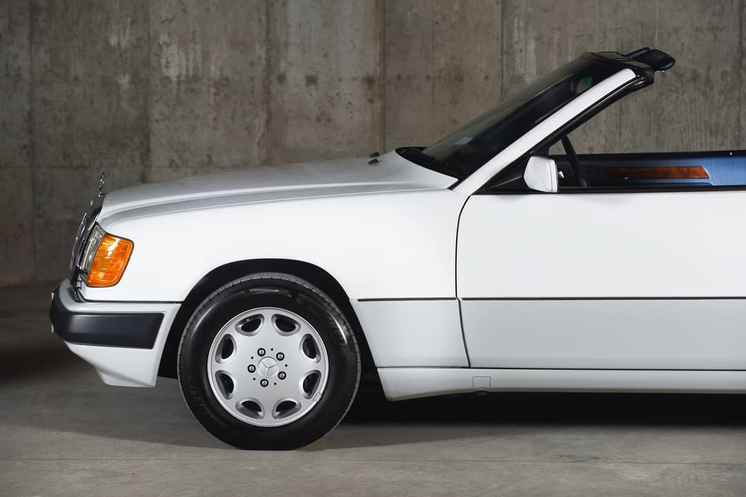 1993 Mercedes-Benz 300-Class 300 CE — photo 57