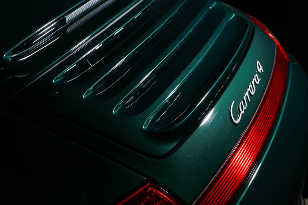2010 Porsche 911 Carrera 4 — photo 11