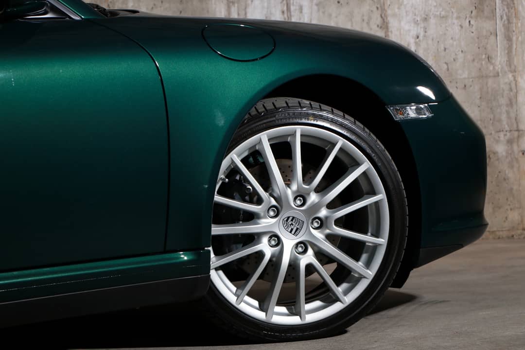 2010 Porsche 911 Carrera 4 — photo 15