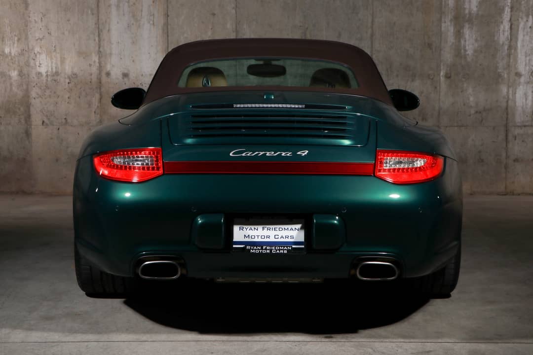 2010 Porsche 911 Carrera 4 — photo 7