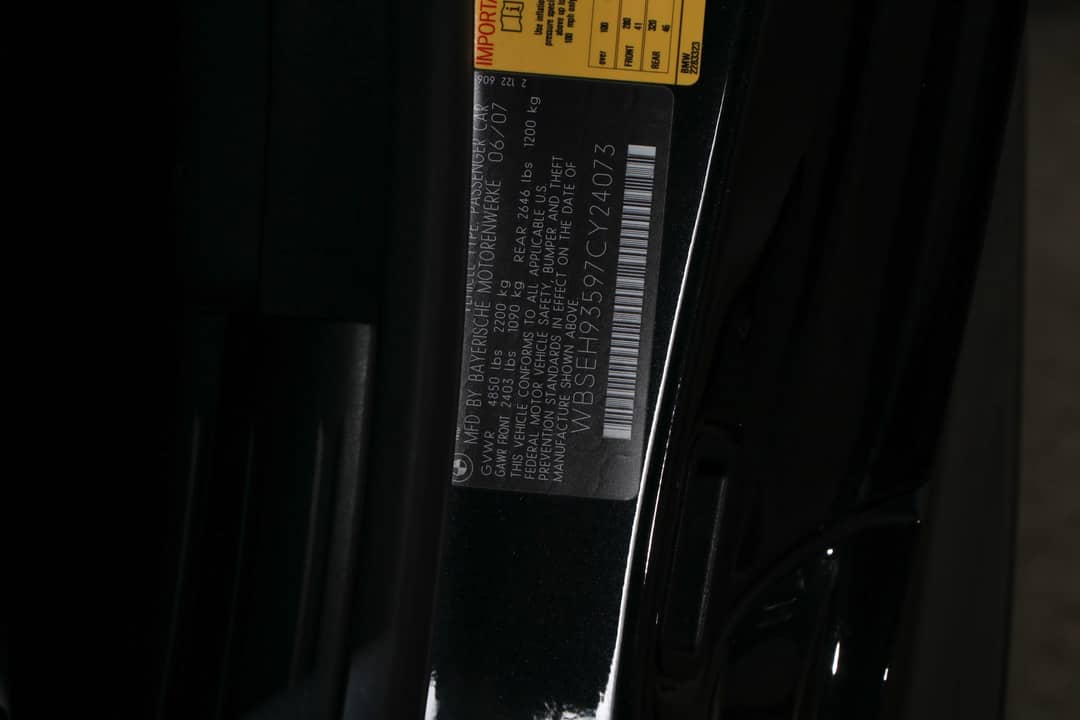 2007 BMW M6 — photo 27