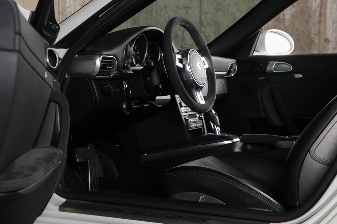 2012 Porsche 911 Carrera GTS — photo 27