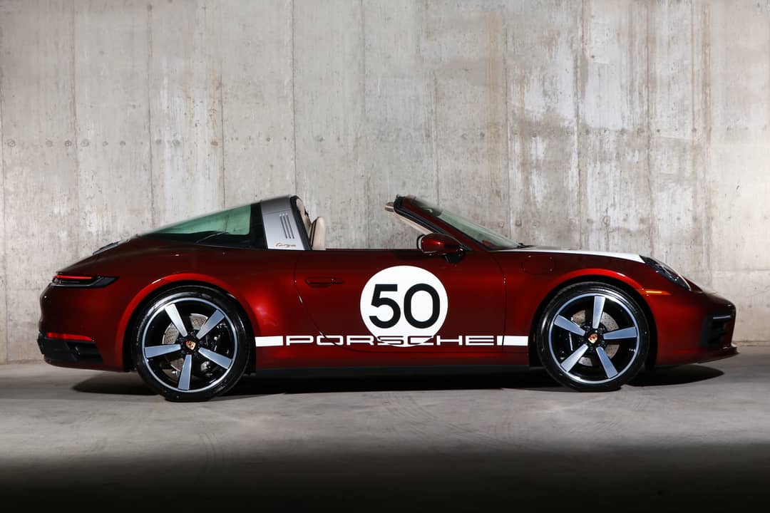 2021 Porsche 911 Targa 4S Heritage Design Edition — photo 12
