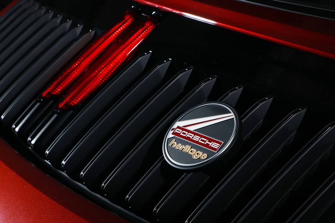 2021 Porsche 911 Targa 4S Heritage Design Edition — photo 17