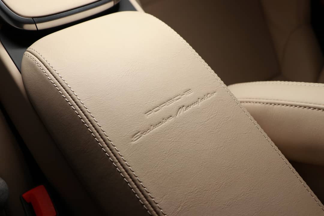 2021 Porsche 911 Targa 4S Heritage Design Edition — photo 38