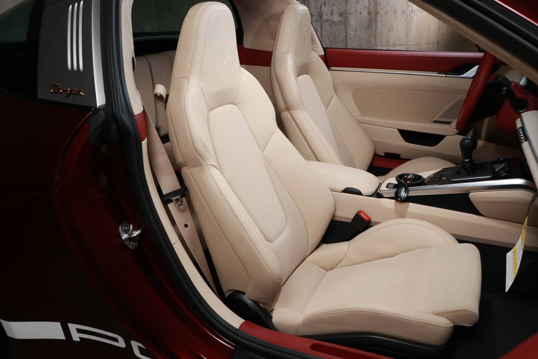 2021 Porsche 911 Targa 4S Heritage Design Edition — photo 45