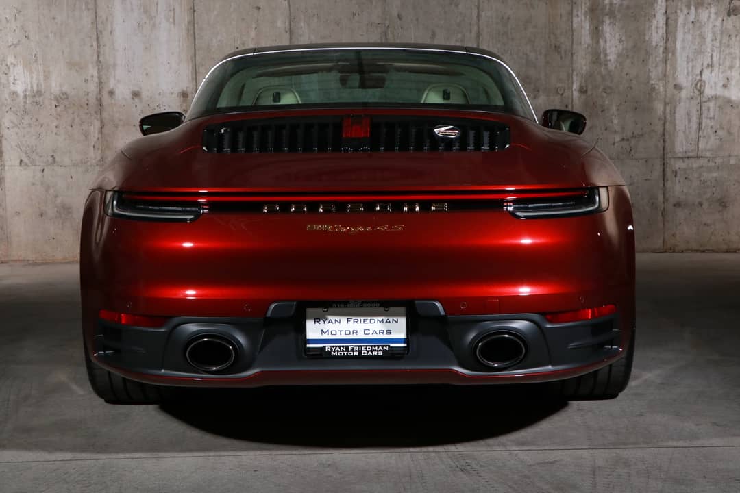 2021 Porsche 911 Targa 4S Heritage Design Edition — photo 6