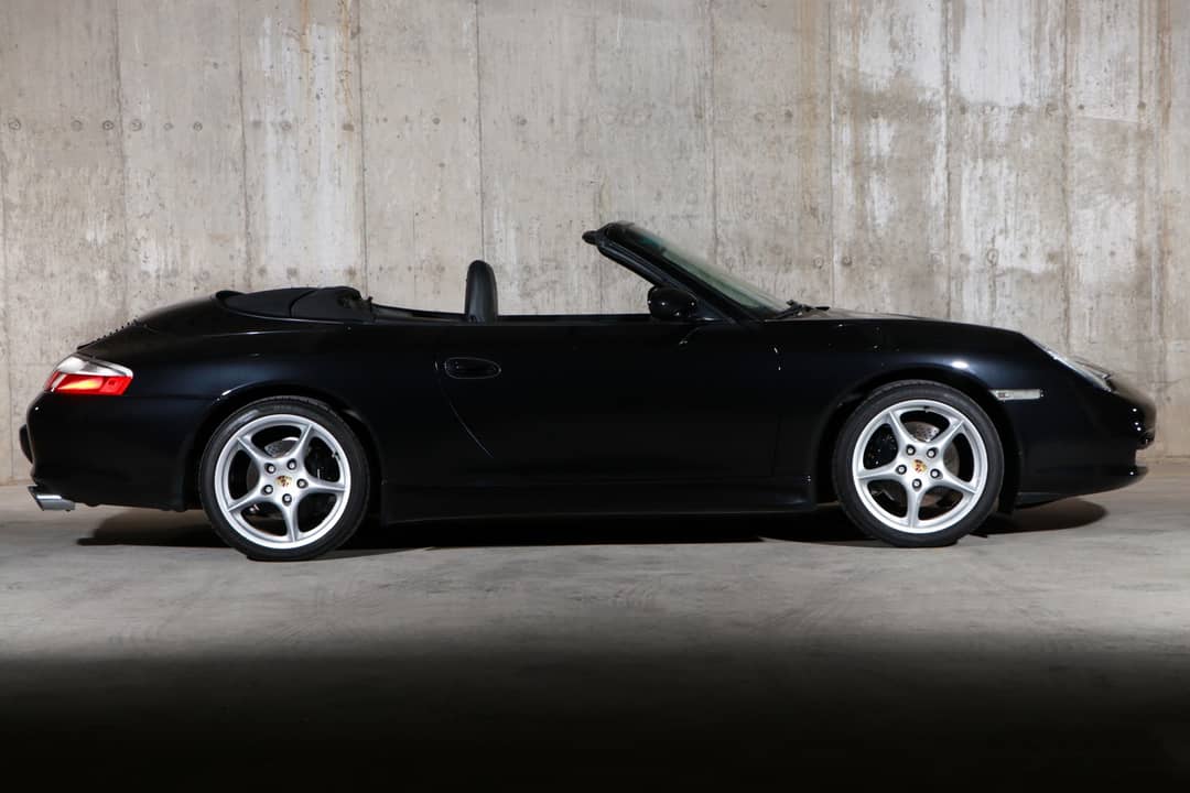 2003 Porsche 911 Carrera Cabriolet — photo 13