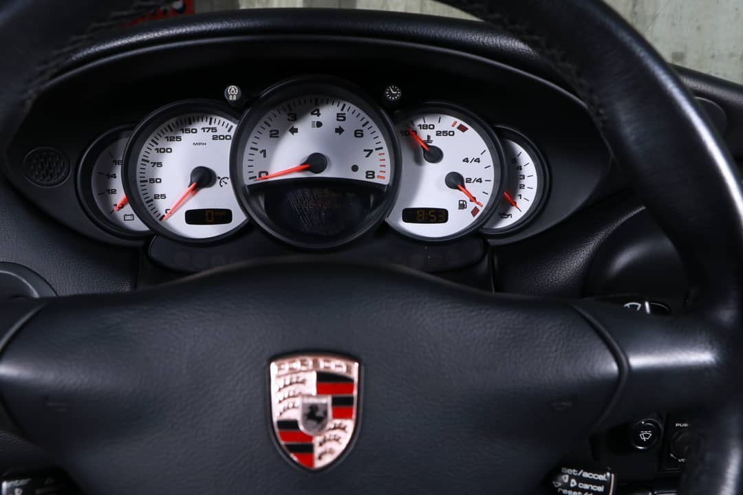 2003 Porsche 911 Carrera Cabriolet — photo 31