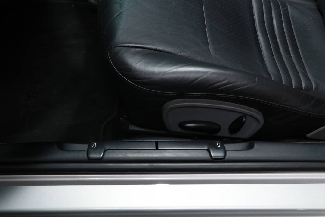 2000 Porsche Boxster — photo 26