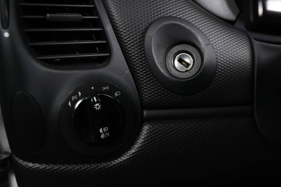 2000 Porsche Boxster — photo 28