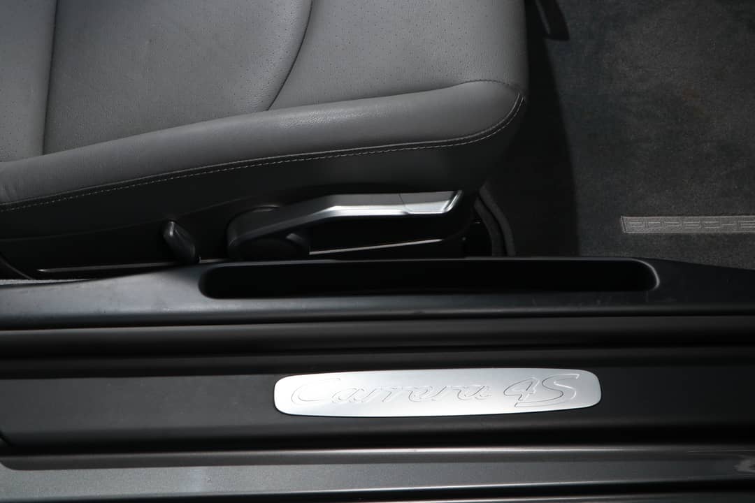 2009 Porsche 911 Carrera 4S — photo 32