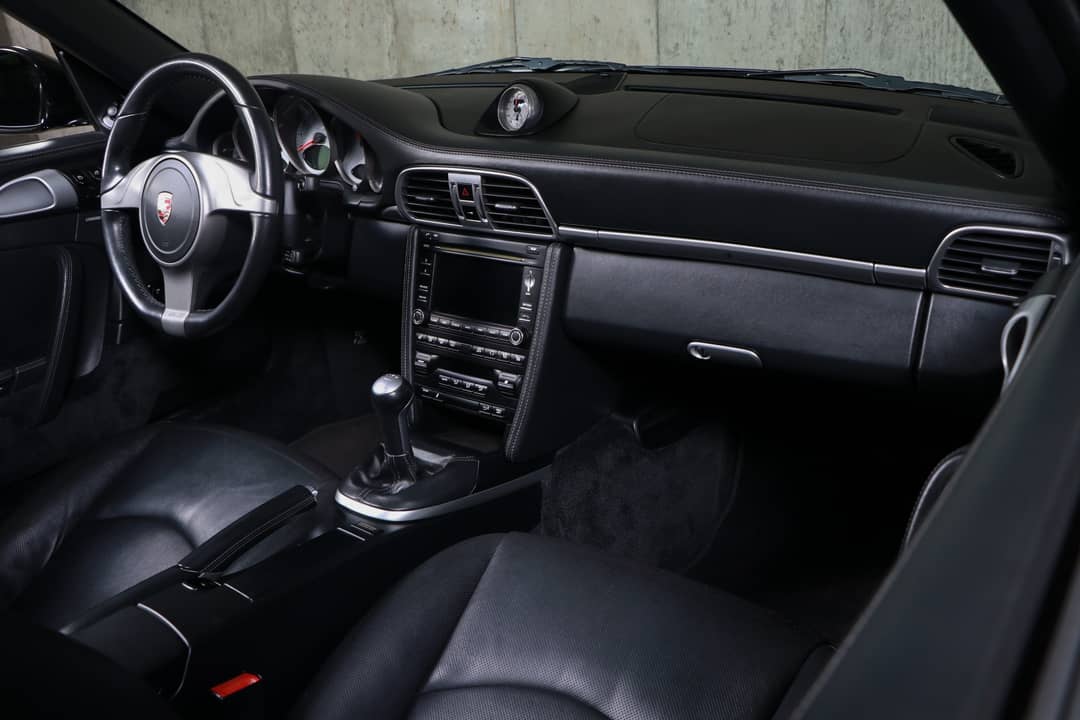 2010 Porsche 911 Carrera S — photo 34