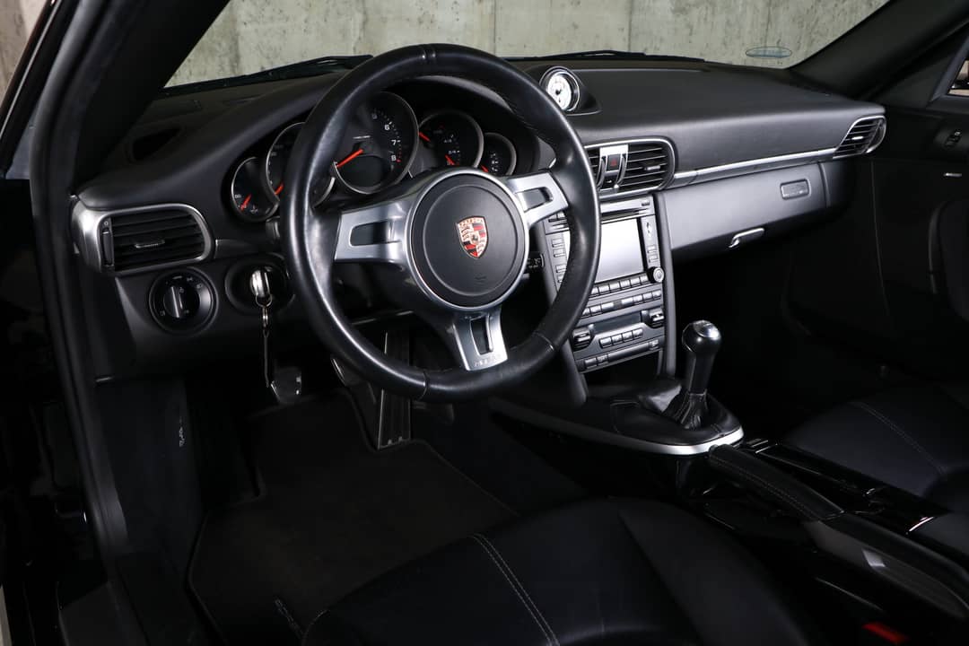 2012 Porsche 911 Black Edition — photo 20