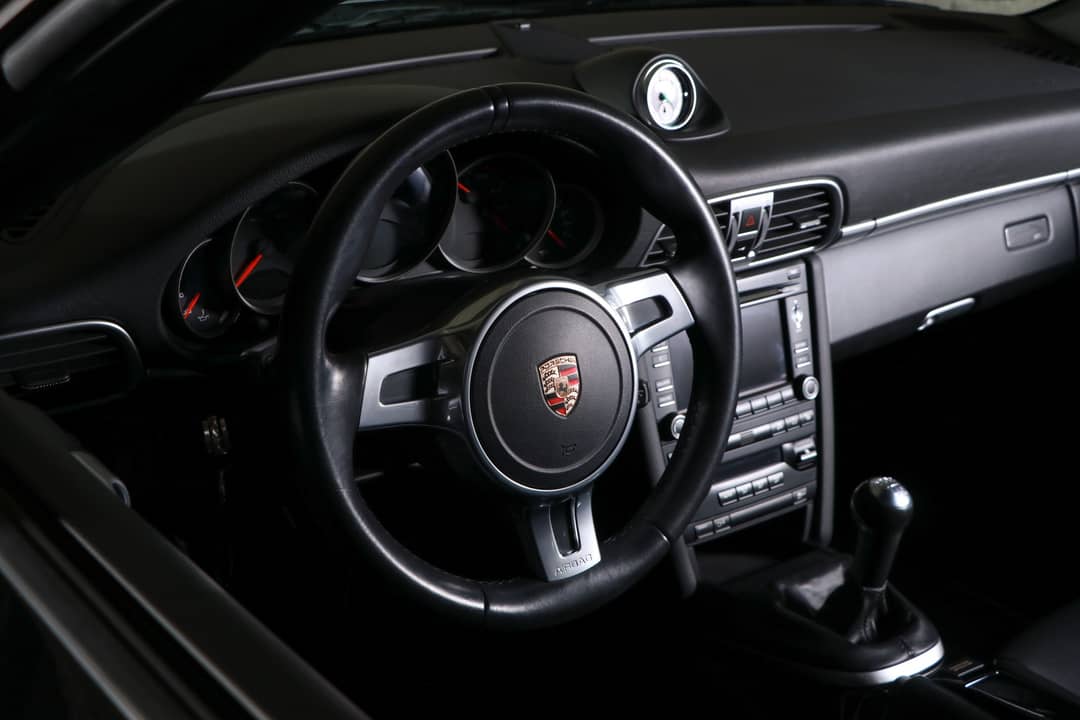 2012 Porsche 911 Black Edition — photo 21