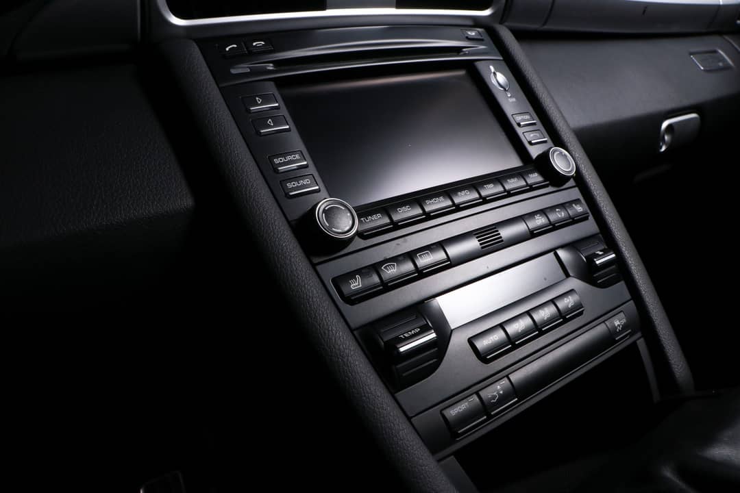 2012 Porsche 911 Black Edition — photo 24