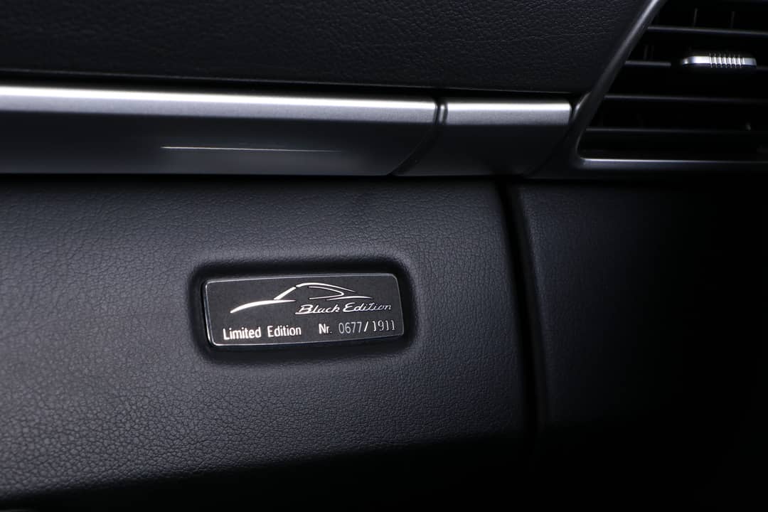2012 Porsche 911 Black Edition — photo 27