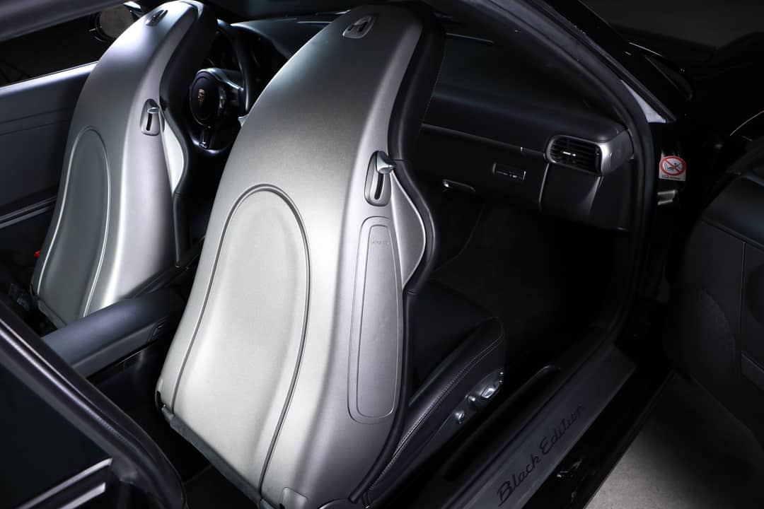 2012 Porsche 911 Black Edition — photo 35