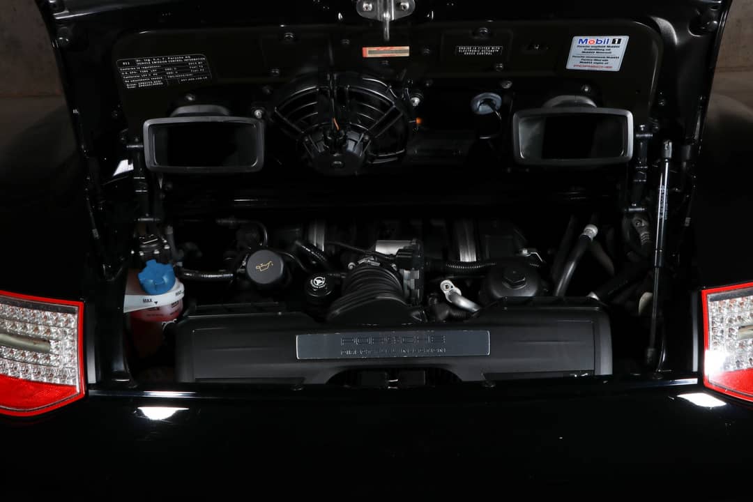 2012 Porsche 911 Black Edition — photo 41