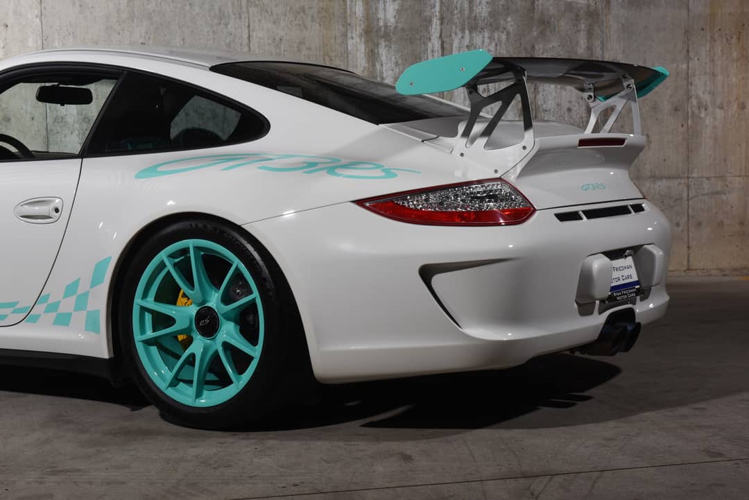 2011 Porsche 911 GT3 RS — photo 24