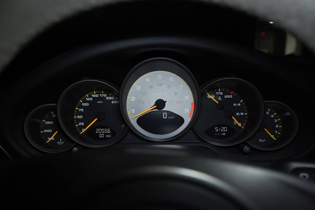 2011 Porsche 911 GT3 RS — photo 33