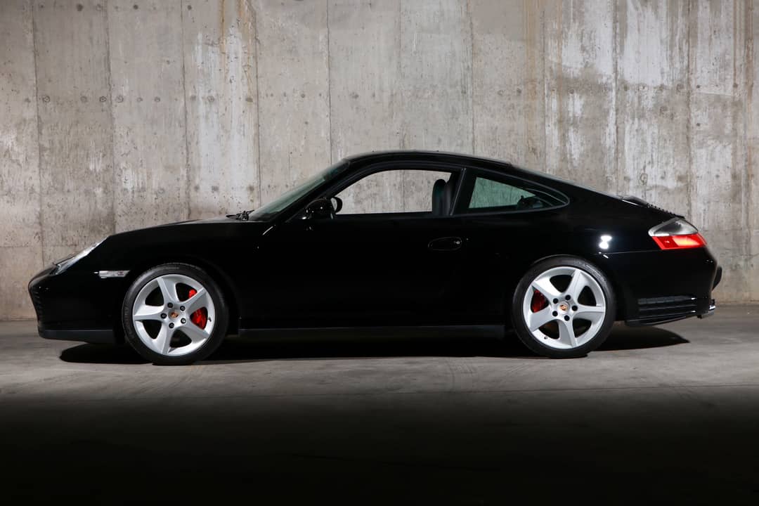 2004 Porsche 911 Carrera 4S — photo 15