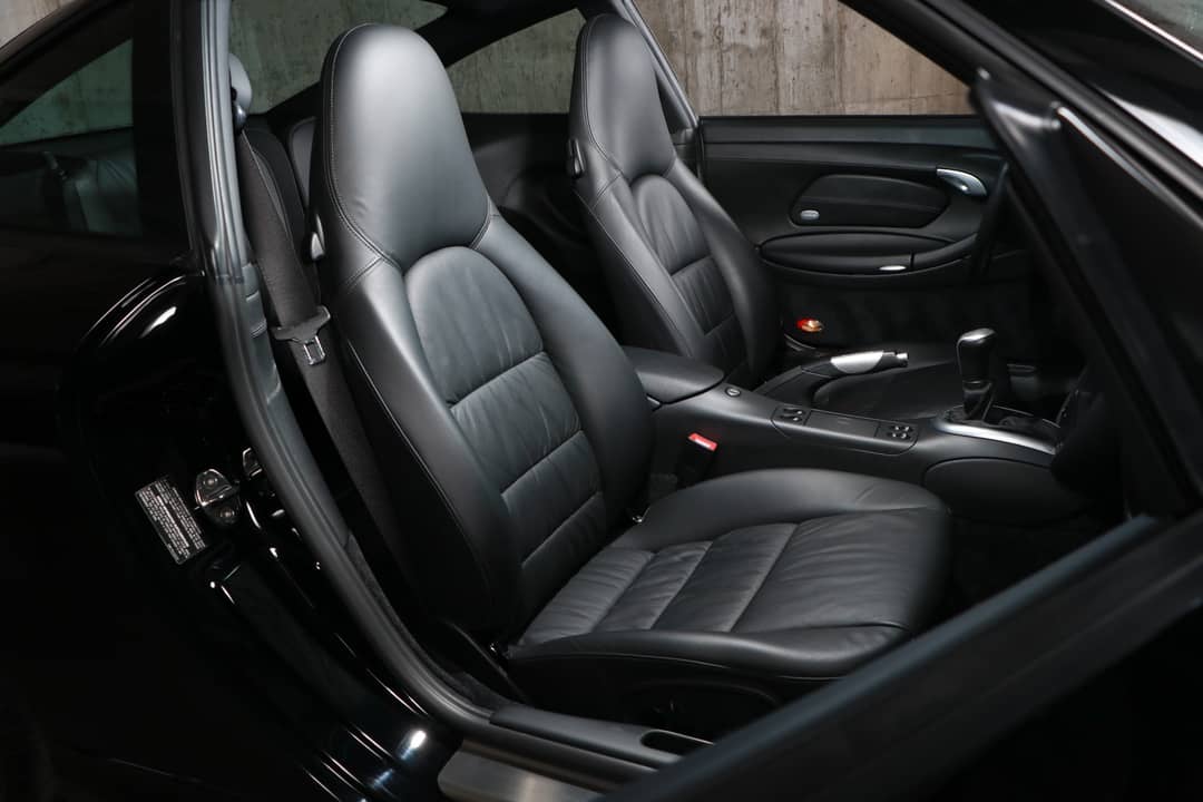 2004 Porsche 911 Carrera 4S — photo 35