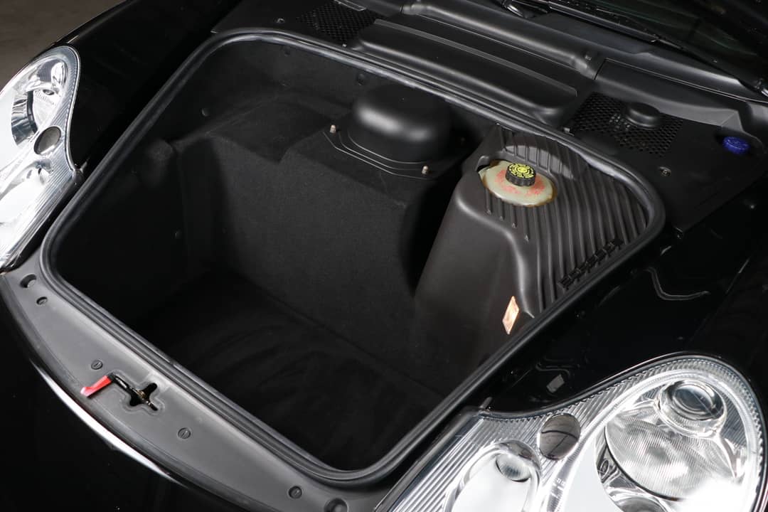 2004 Porsche 911 Carrera 4S — photo 38