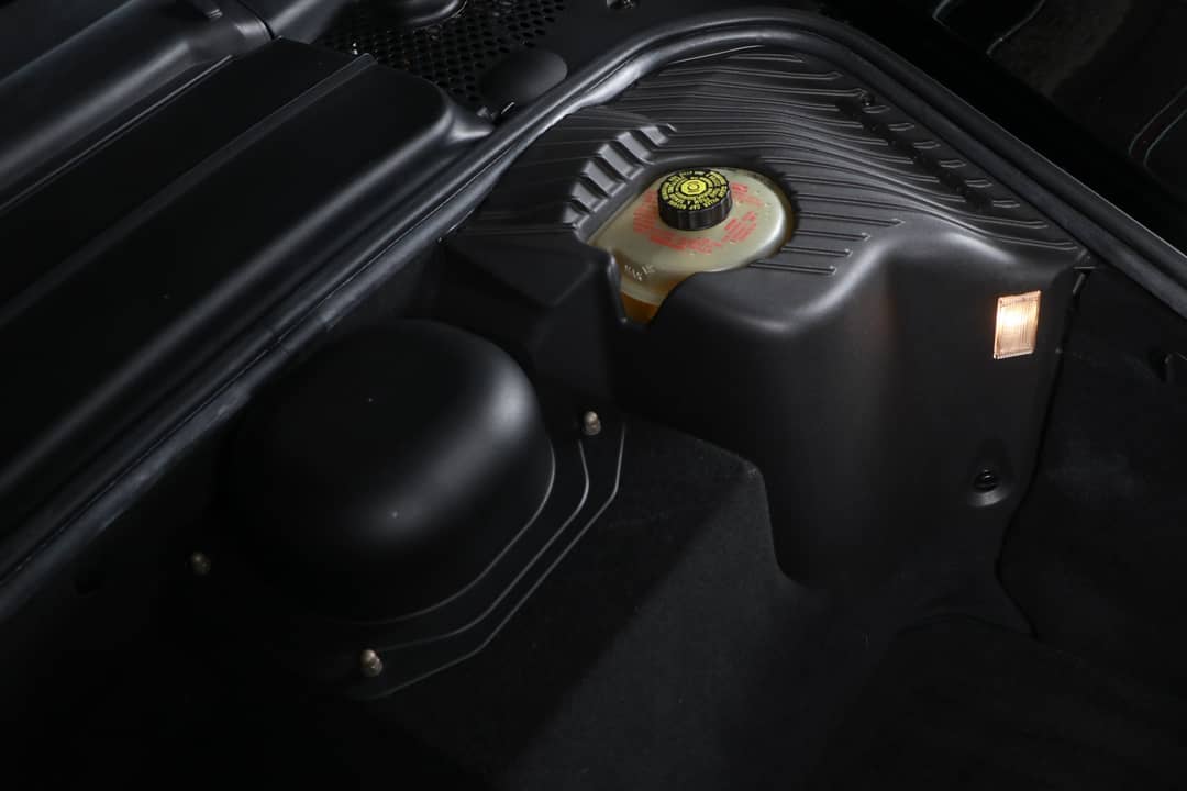 2004 Porsche 911 Carrera 4S — photo 39