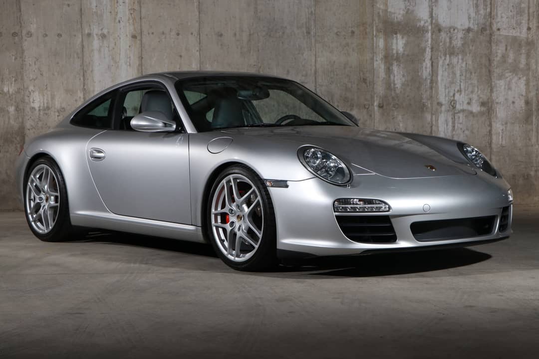 2010 Porsche 911 Carrera S — photo 2