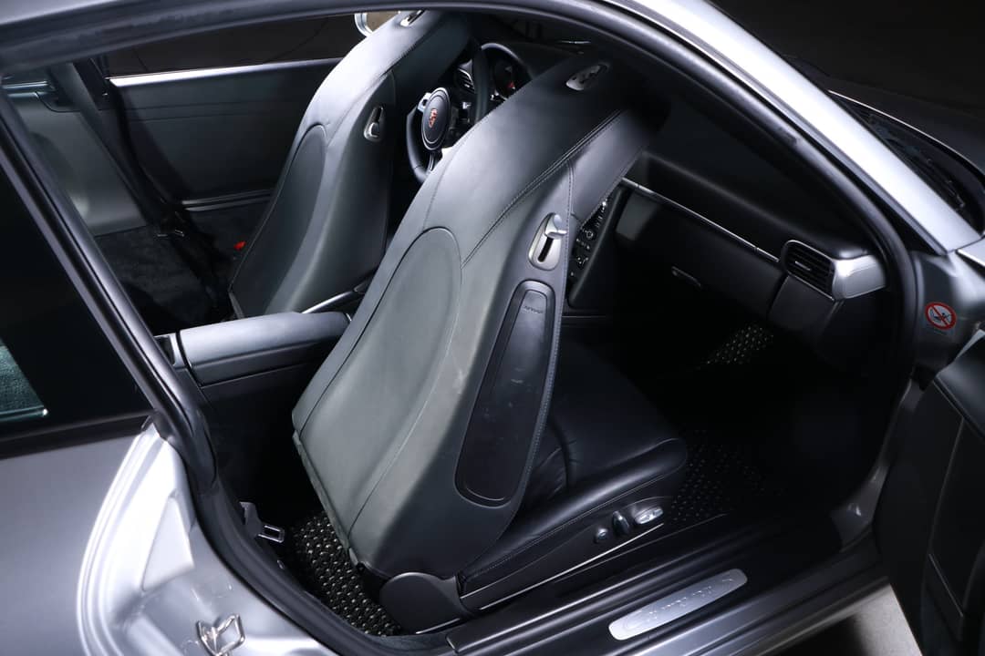 2010 Porsche 911 Carrera S — photo 38