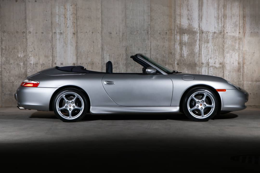 2002 Porsche 911 Carrera — photo 13