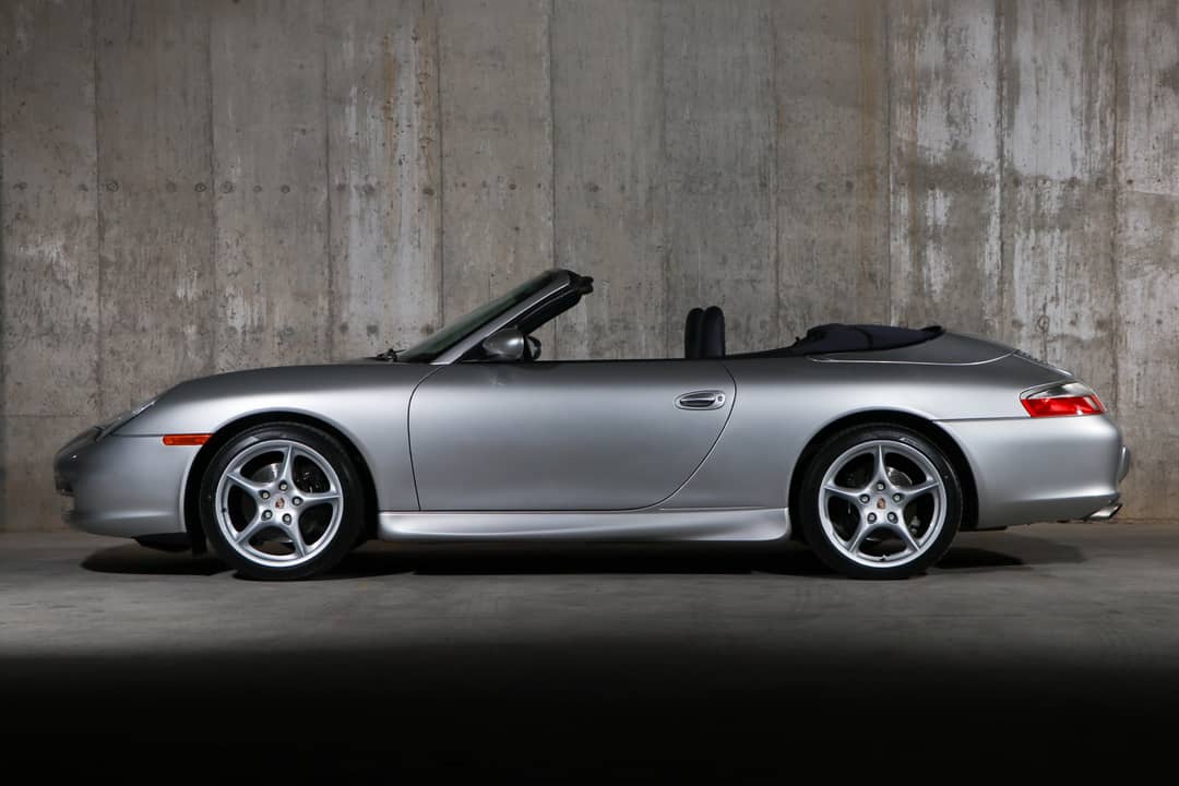 2002 Porsche 911 Carrera — photo 22