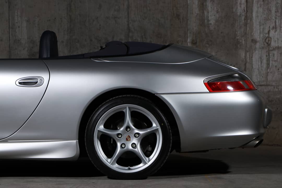 2002 Porsche 911 Carrera — photo 23
