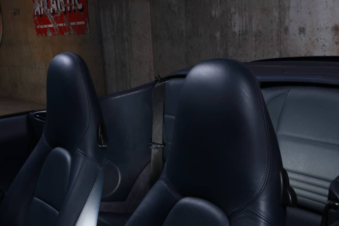 2002 Porsche 911 Carrera — photo 32