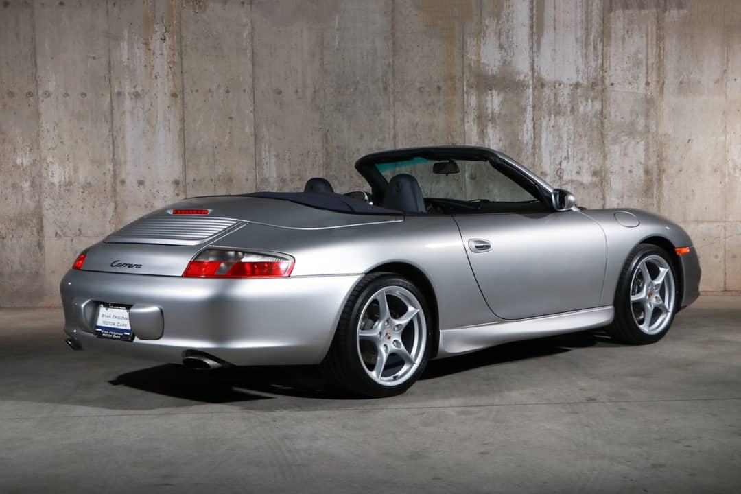 2002 Porsche 911 Carrera — photo 5