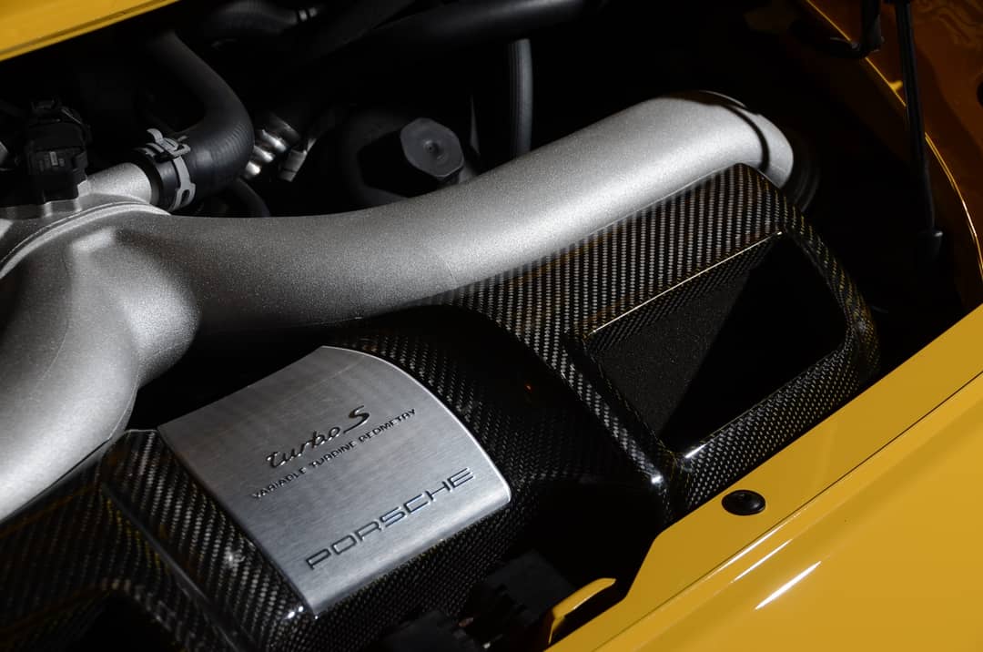 2012 Porsche 911 Turbo S — photo 30